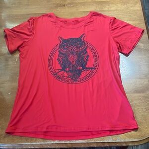 NWOT • Red Owl T-Shirt